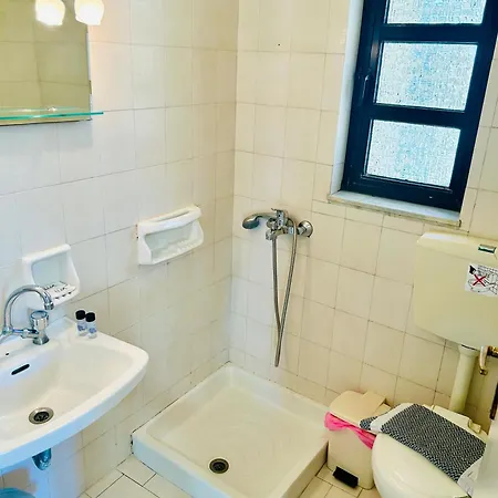 Inn Esperia Platanes (Rethymno)